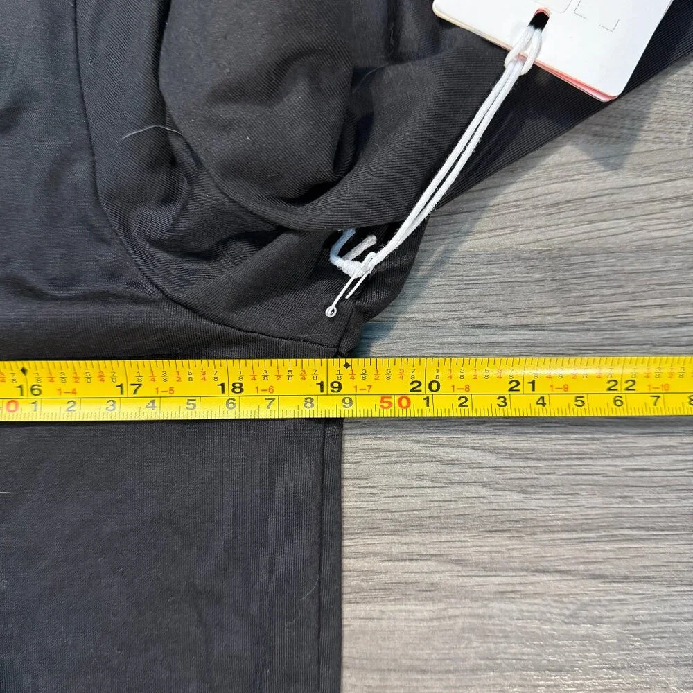 *New Lululemon Men's The Fundamentals Long Sleeve - Team Canada Black - Picture 6 of 7